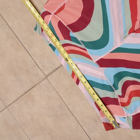 Torrid Active Plus Size Multi Colored Active Wicking Bike Short Size 3 - Picture 3 of 4